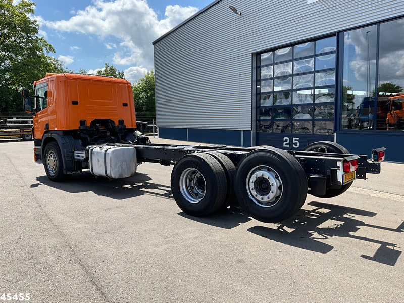 Scania P 280 6x2 Chassis Cabine with PTO Just 218.646 km! - Podvozek s kabinou: obrázek 2 Scania P 280 6x2 Chassis Cabine with PTO Just 218.646 km! - Podvozek s kabinou: obrázek 2