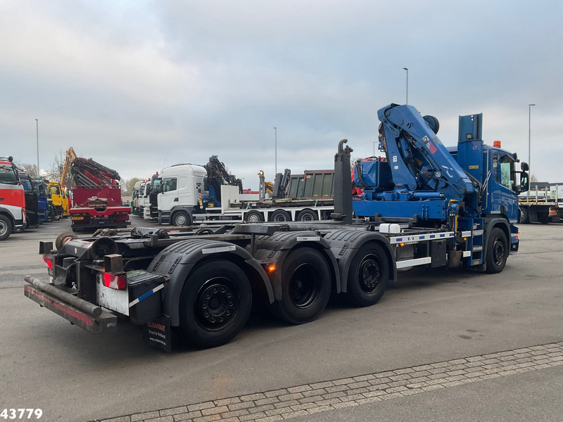 Scania P 360 8x2 Hiab 21 Tonmeter laadkraan - Hákový nosič kontejnerů, Auto s hydraulickou rukou: obrázek 4 Scania P 360 8x2 Hiab 21 Tonmeter laadkraan - Hákový nosič kontejnerů, Auto s hydraulickou rukou: obrázek 4