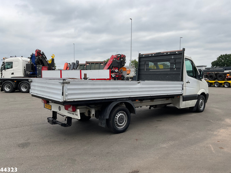 Volkswagen Crafter 35 2.5 TDI - Nákladní automobil valníkový/ Plošinový: obrázek 4 Volkswagen Crafter 35 2.5 TDI - Nákladní automobil valníkový/ Plošinový: obrázek 4