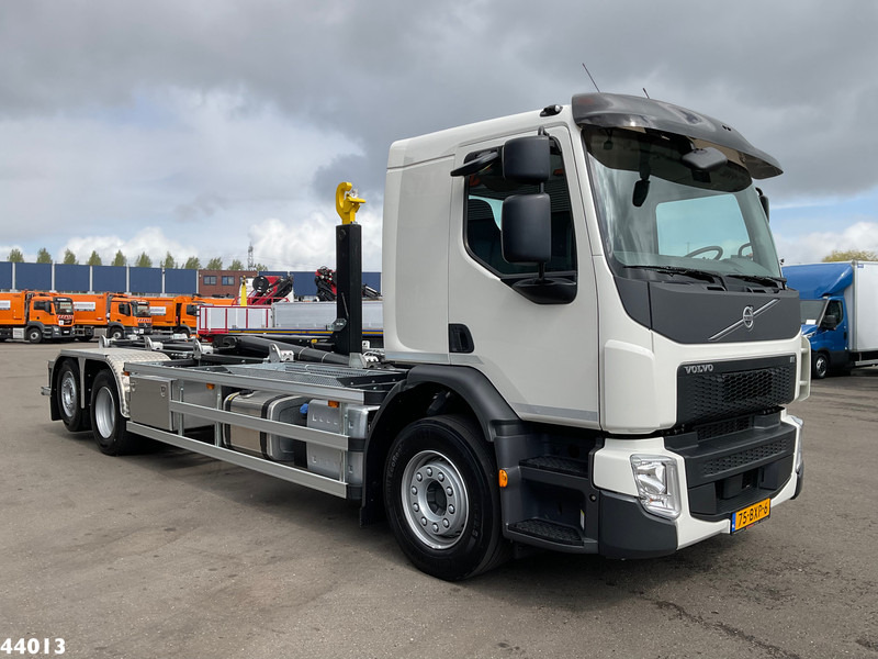 Volvo FE 350 6x2 Hyvalift 26 Ton haakarmsysteem NEW AND UNUSED! - Hákový nosič kontejnerů: obrázek 3 Volvo FE 350 6x2 Hyvalift 26 Ton haakarmsysteem NEW AND UNUSED! - Hákový nosič kontejnerů: obrázek 3