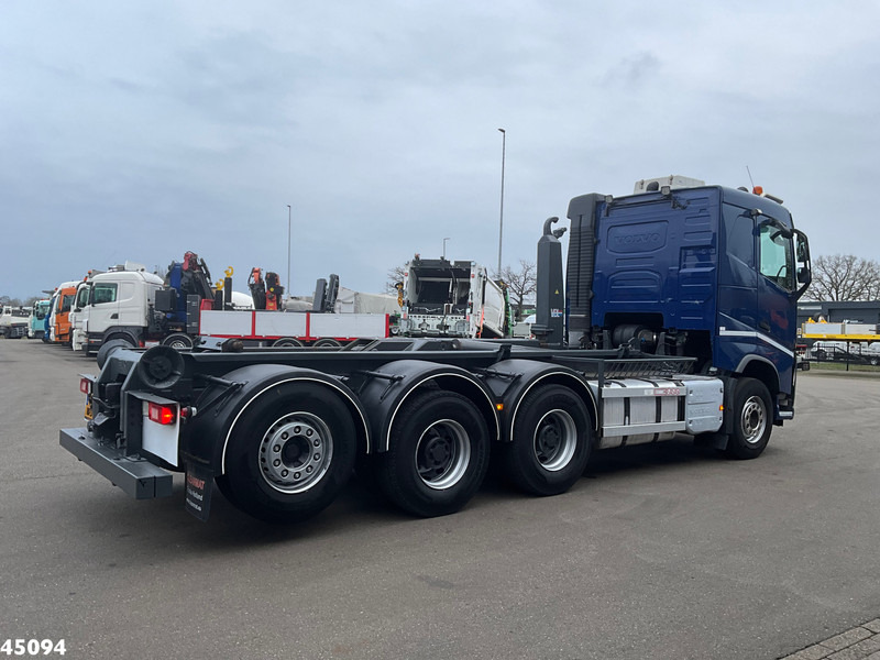 Volvo FH 500 8x4 Euro 6 VDL 30 Ton haakarmsysteem - Hákový nosič kontejnerů: obrázek 4 Volvo FH 500 8x4 Euro 6 VDL 30 Ton haakarmsysteem - Hákový nosič kontejnerů: obrázek 4
