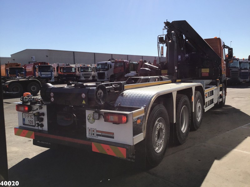 Volvo FM 420 8x2 HMF 28 ton/meter laadkraan Welvaarts weighing system - Hákový nosič kontejnerů, Auto s hydraulickou rukou: obrázek 4 Volvo FM 420 8x2 HMF 28 ton/meter laadkraan Welvaarts weighing system - Hákový nosič kontejnerů, Auto s hydraulickou rukou: obrázek 4
