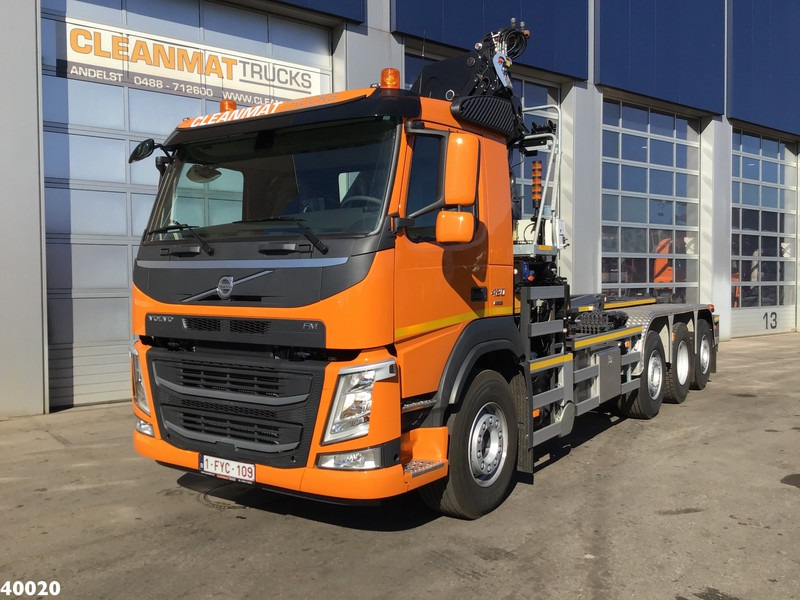 Volvo FM 420 8x2 HMF 28 ton/meter laadkraan Welvaarts weighing system - Hákový nosič kontejnerů, Auto s hydraulickou rukou: obrázek 2 Volvo FM 420 8x2 HMF 28 ton/meter laadkraan Welvaarts weighing system - Hákový nosič kontejnerů, Auto s hydraulickou rukou: obrázek 2