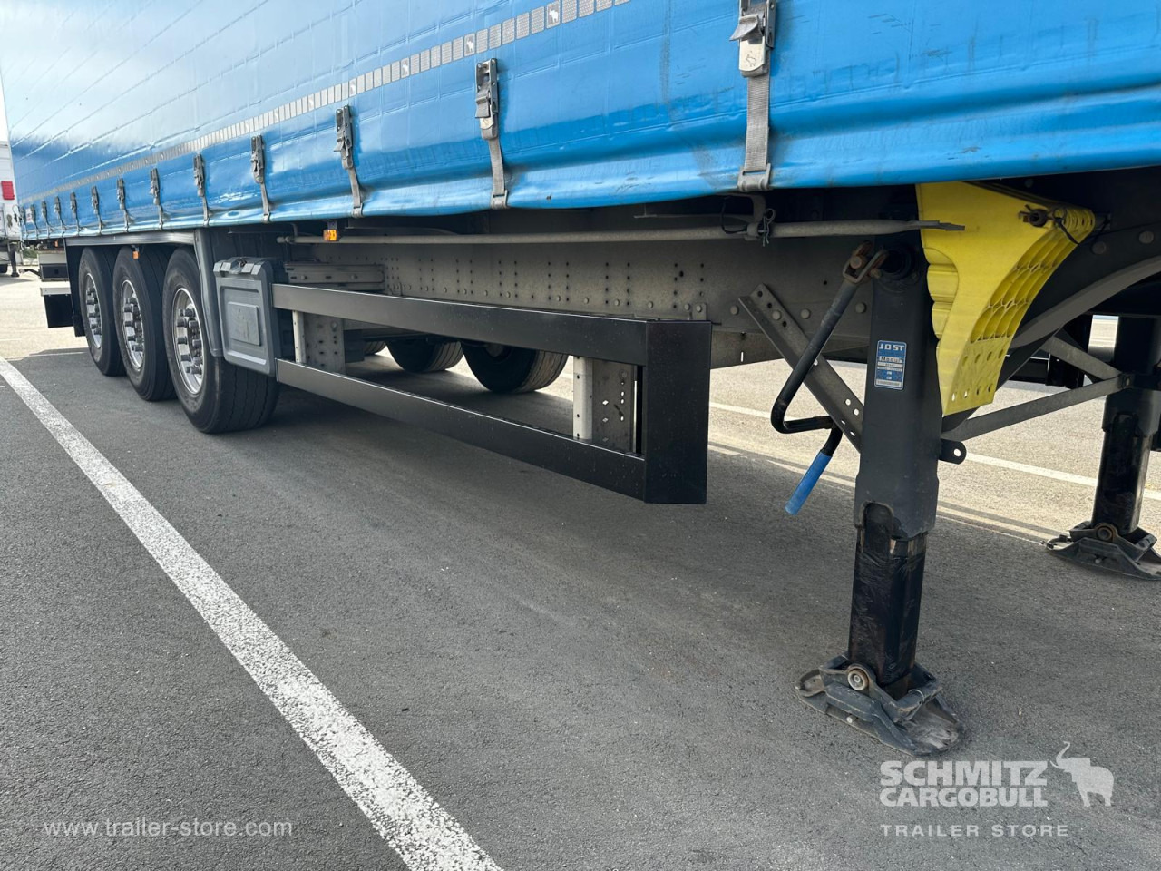 SCHMITZ Curtainsider Standard - Plachtový návěs: obrázek 2 SCHMITZ Curtainsider Standard - Plachtový návěs: obrázek 2