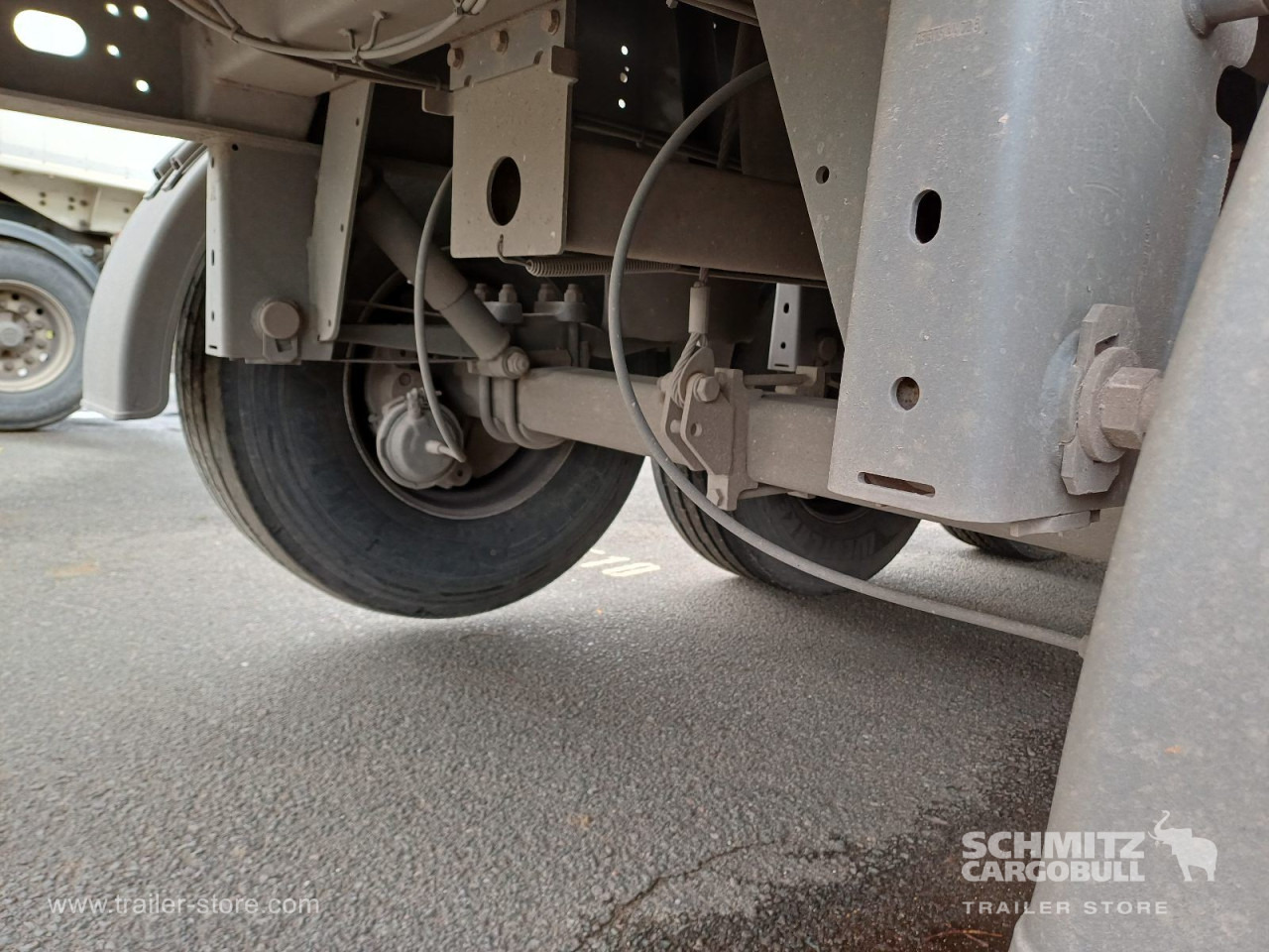 LANGENDORF Auflieger Kipper Stahlrundmulde 24m³ - Sklápěcí návěs: obrázek 3 LANGENDORF Auflieger Kipper Stahlrundmulde 24m³ - Sklápěcí návěs: obrázek 3