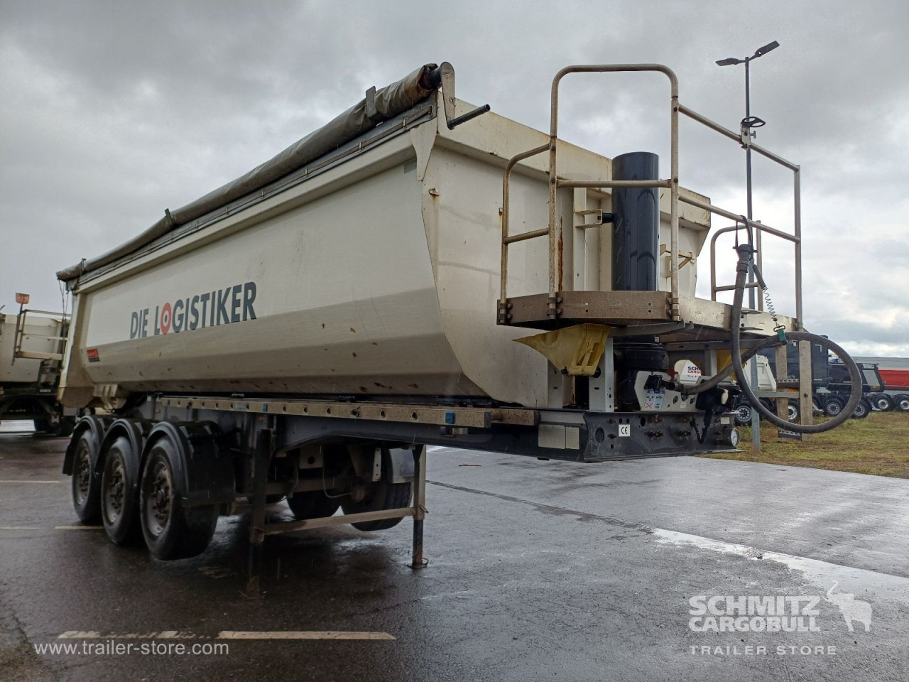 LANGENDORF Auflieger Kipper Stahlrundmulde 24m³ - Sklápěcí návěs: obrázek 1 LANGENDORF Auflieger Kipper Stahlrundmulde 24m³ - Sklápěcí návěs: obrázek 1