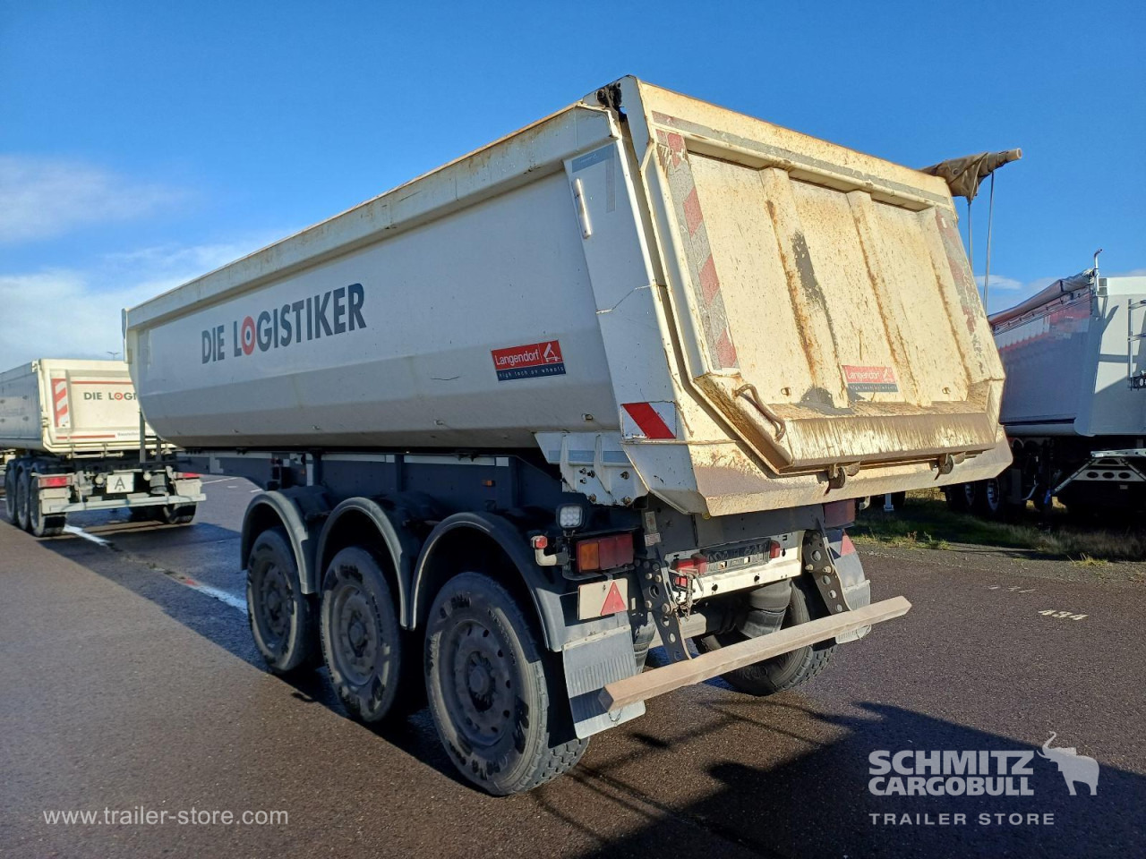 LANGENDORF Auflieger Kipper Stahlrundmulde 24m³ - Sklápěcí návěs: obrázek 5 LANGENDORF Auflieger Kipper Stahlrundmulde 24m³ - Sklápěcí návěs: obrázek 5