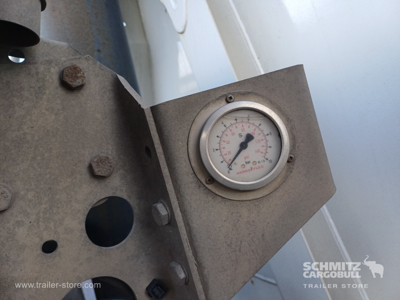 Sklápěcí návěs SCHMITZ Auflieger Kipper Stahlrundmulde 24m³: obrázek 11 Sklápěcí návěs SCHMITZ Auflieger Kipper Stahlrundmulde 24m³: obrázek 11