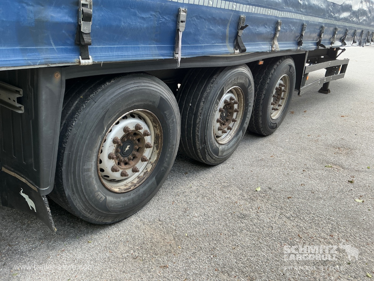 SCHMITZ Curtainsider Standard Taillift - Plachtový návěs: obrázek 2 SCHMITZ Curtainsider Standard Taillift - Plachtový návěs: obrázek 2