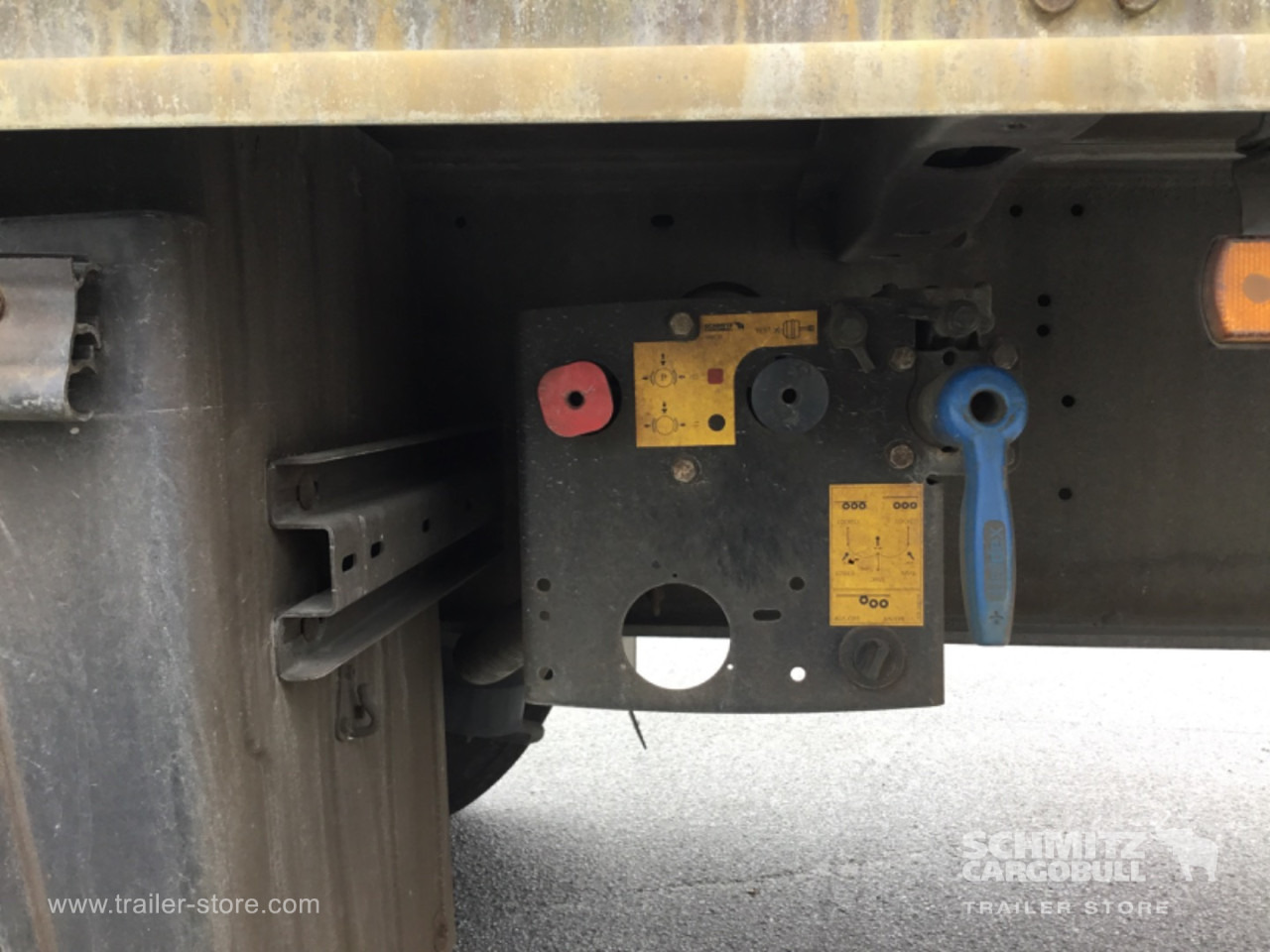 SCHMITZ Dryfreight Standard - Skříňový návěs: obrázek 5 SCHMITZ Dryfreight Standard - Skříňový návěs: obrázek 5