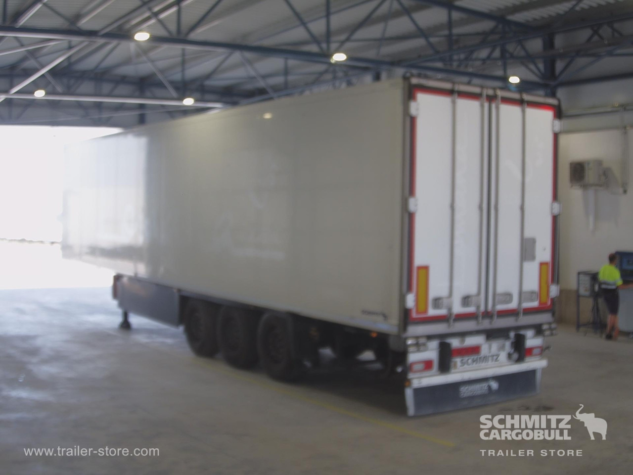 SCHMITZ Semiremolque Frigo Standard - Izotermický návěs: obrázek 4 SCHMITZ Semiremolque Frigo Standard - Izotermický návěs: obrázek 4