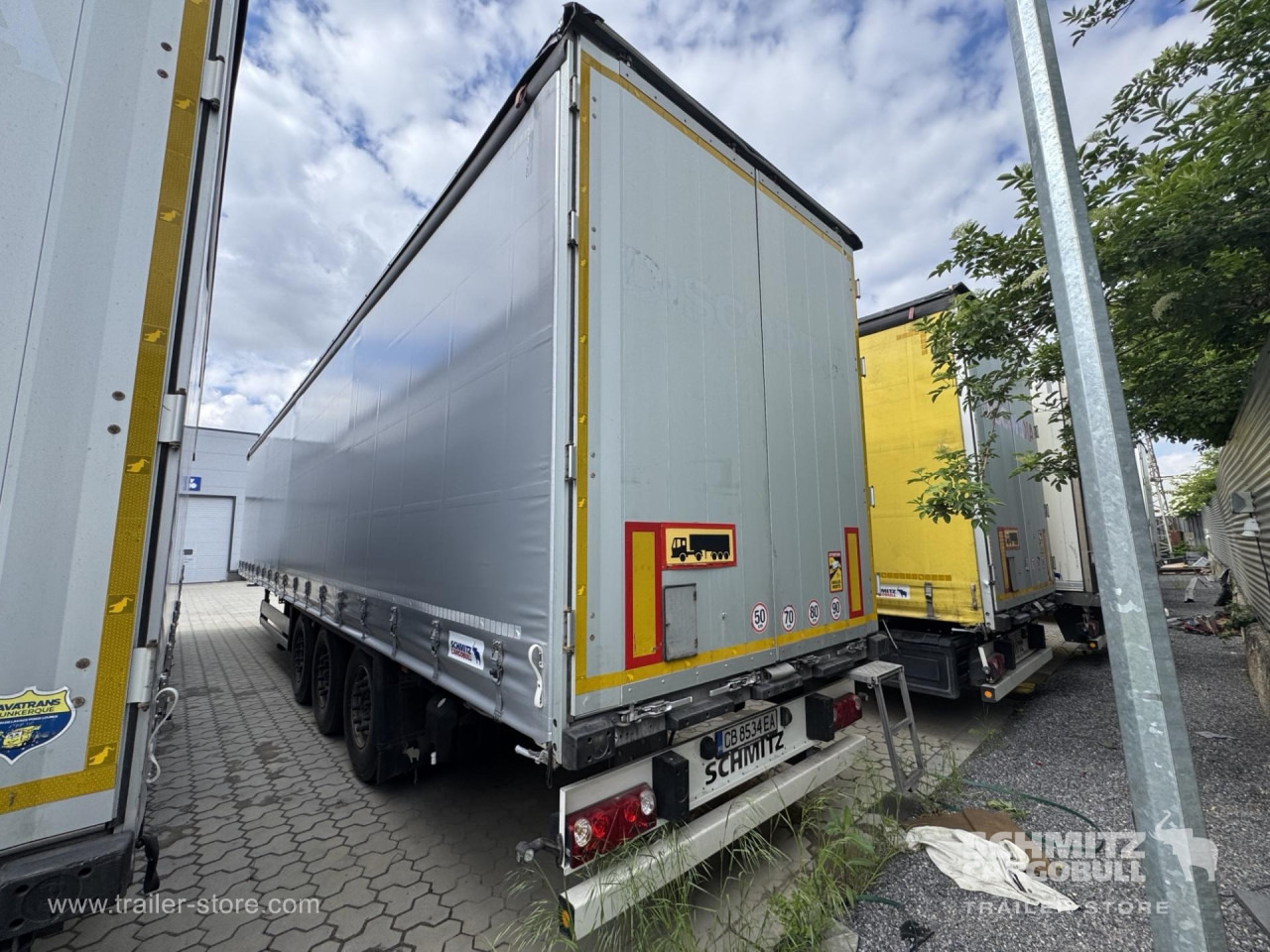 SCHMITZ Curtainsider Standard - Plachtový návěs: obrázek 5 SCHMITZ Curtainsider Standard - Plachtový návěs: obrázek 5