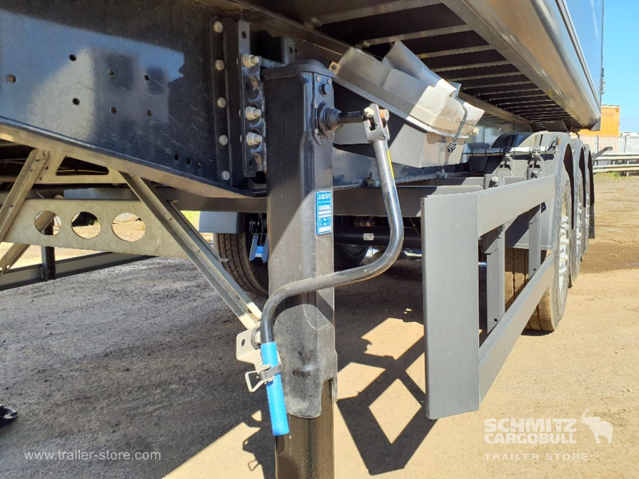 SCHMITZ Tipper Alu-square sided body 55m³ - Sklápěcí návěs: obrázek 5 SCHMITZ Tipper Alu-square sided body 55m³ - Sklápěcí návěs: obrázek 5