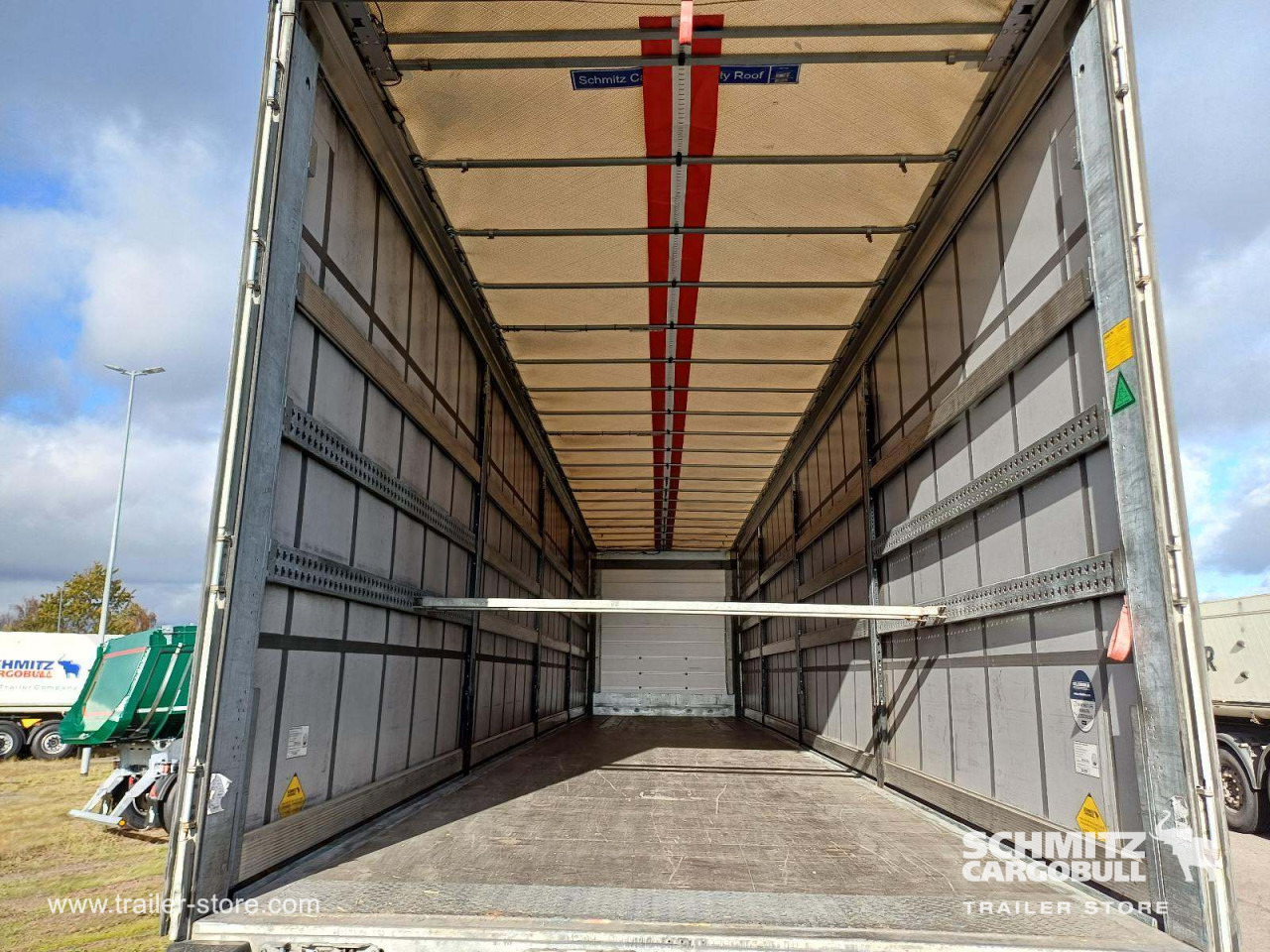 Plachtový návěs SCHMITZ Curtainsider Standard: obrázek 9