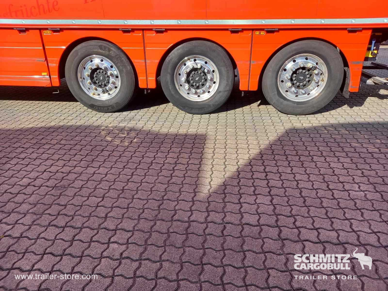 SCHMITZ Reefer Multitemp Double deck - Izotermický návěs: obrázek 2 SCHMITZ Reefer Multitemp Double deck - Izotermický návěs: obrázek 2