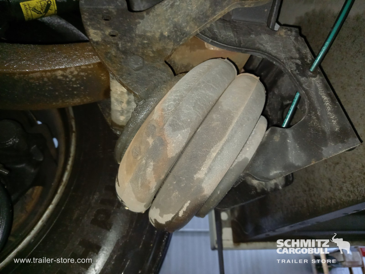 SCHMITZ Reefer Standard Double deck - Izotermický návěs: obrázek 3 SCHMITZ Reefer Standard Double deck - Izotermický návěs: obrázek 3