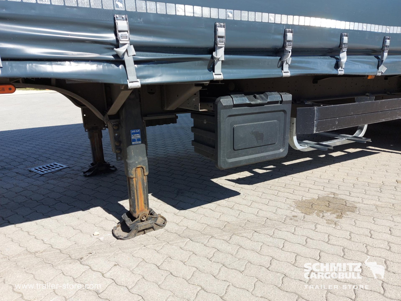 SCHMITZ Curtainsider Mega - Plachtový návěs: obrázek 4 SCHMITZ Curtainsider Mega - Plachtový návěs: obrázek 4