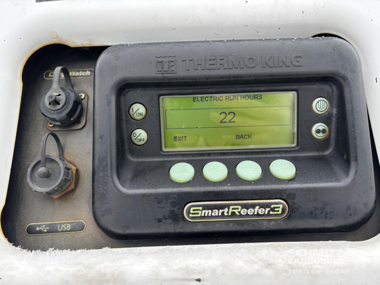 SCHMITZ Reefer Standard Double deck - Izotermický návěs: obrázek 2 SCHMITZ Reefer Standard Double deck - Izotermický návěs: obrázek 2