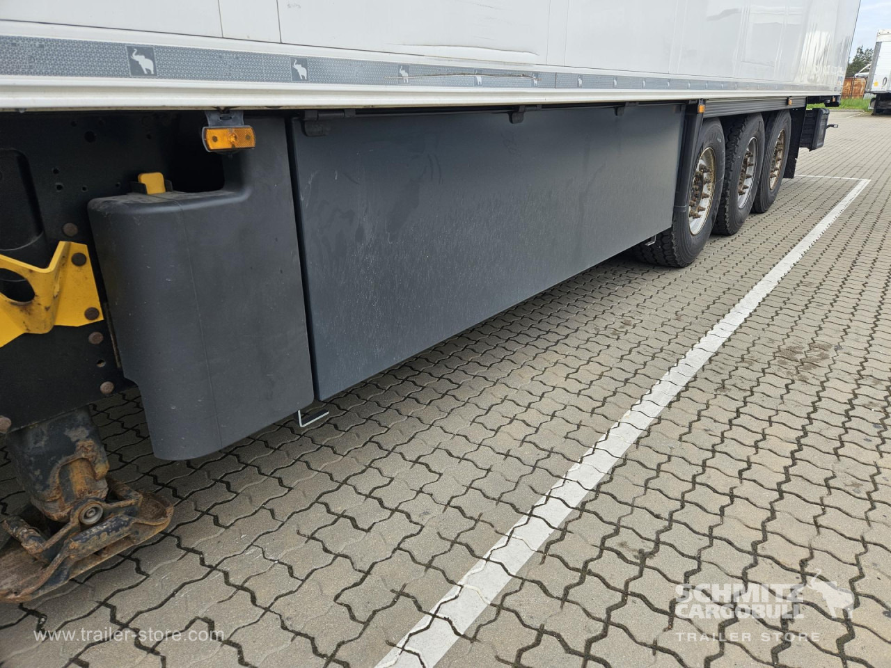 SCHMITZ Reefer Standard Double deck - Izotermický návěs: obrázek 5 SCHMITZ Reefer Standard Double deck - Izotermický návěs: obrázek 5