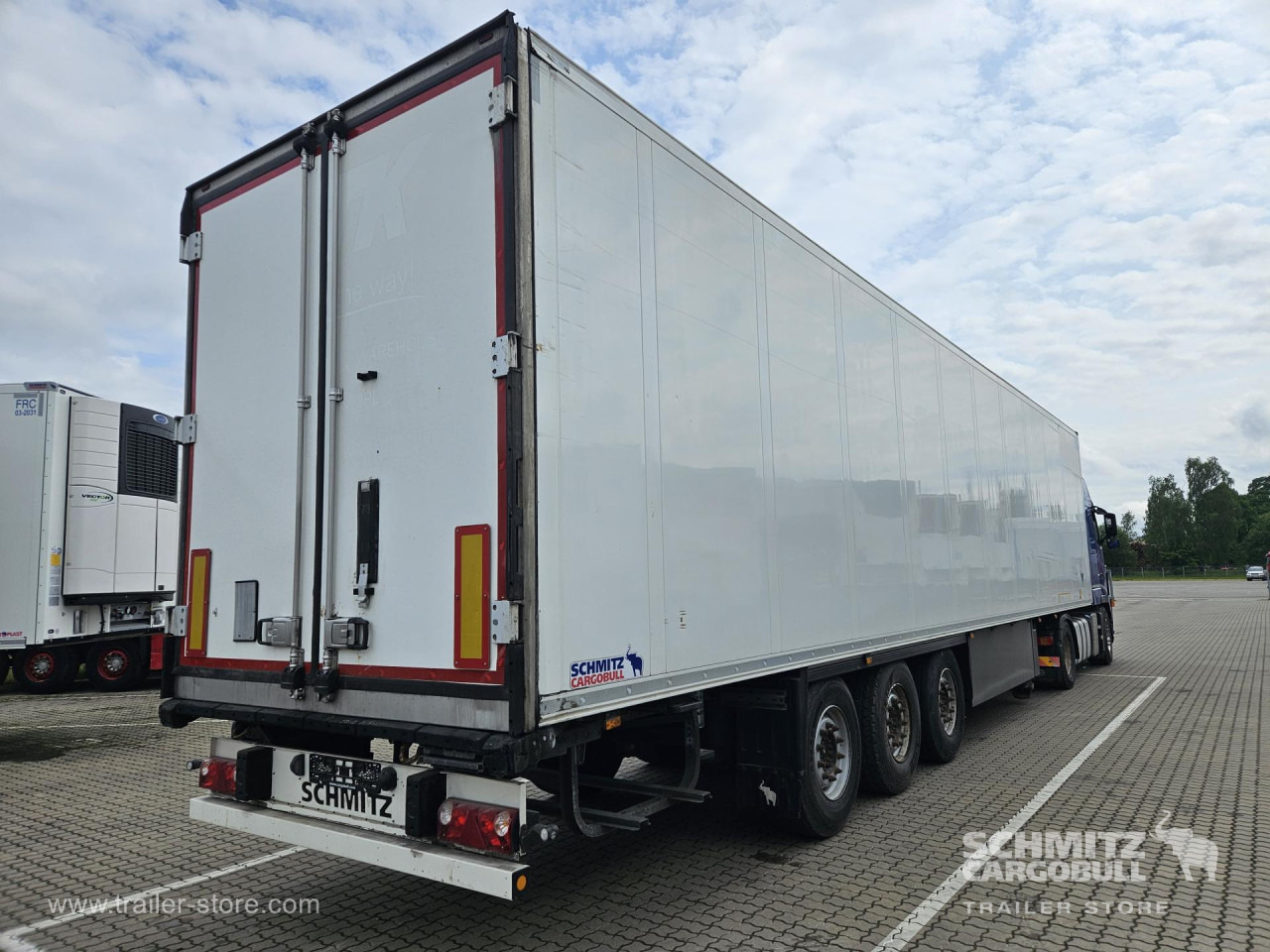 SCHMITZ Reefer Standard Double deck - Izotermický návěs: obrázek 1 SCHMITZ Reefer Standard Double deck - Izotermický návěs: obrázek 1