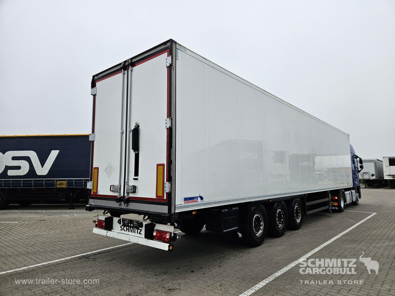 SCHMITZ Reefer Standard Double deck - Izotermický návěs: obrázek 1 SCHMITZ Reefer Standard Double deck - Izotermický návěs: obrázek 1
