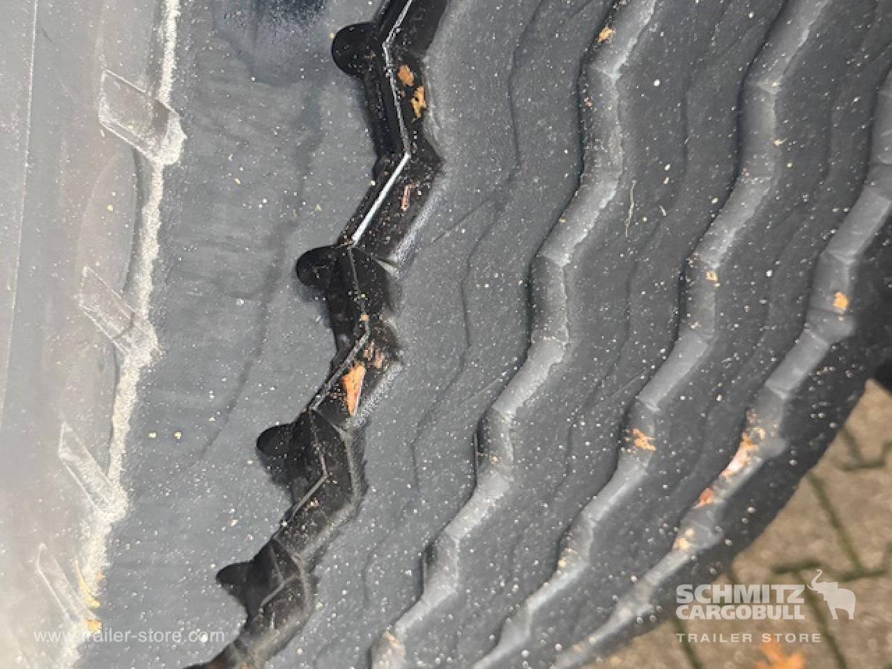 SCHMITZ Oplegger Kasten Standard - Skříňový návěs: obrázek 2 SCHMITZ Oplegger Kasten Standard - Skříňový návěs: obrázek 2