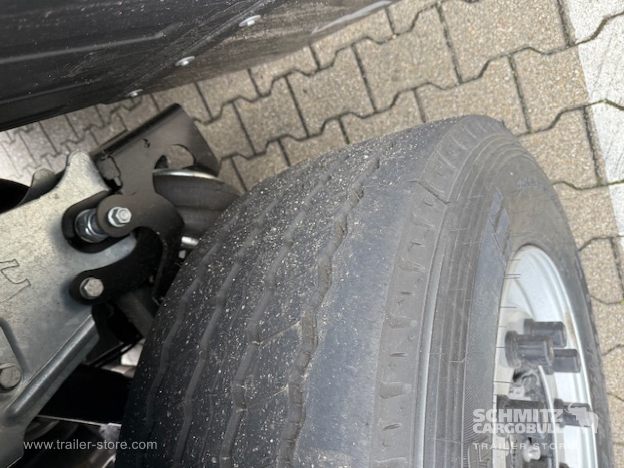 SCHMITZ Oplegger Vries Standard Taillift - Izotermický návěs: obrázek 4 SCHMITZ Oplegger Vries Standard Taillift - Izotermický návěs: obrázek 4