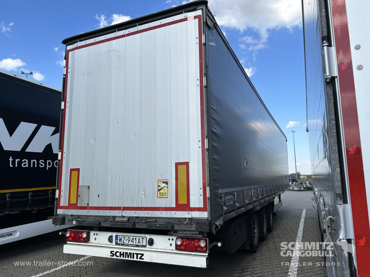 SCHMITZ Curtainsider Mega - Plachtový návěs: obrázek 2 SCHMITZ Curtainsider Mega - Plachtový návěs: obrázek 2