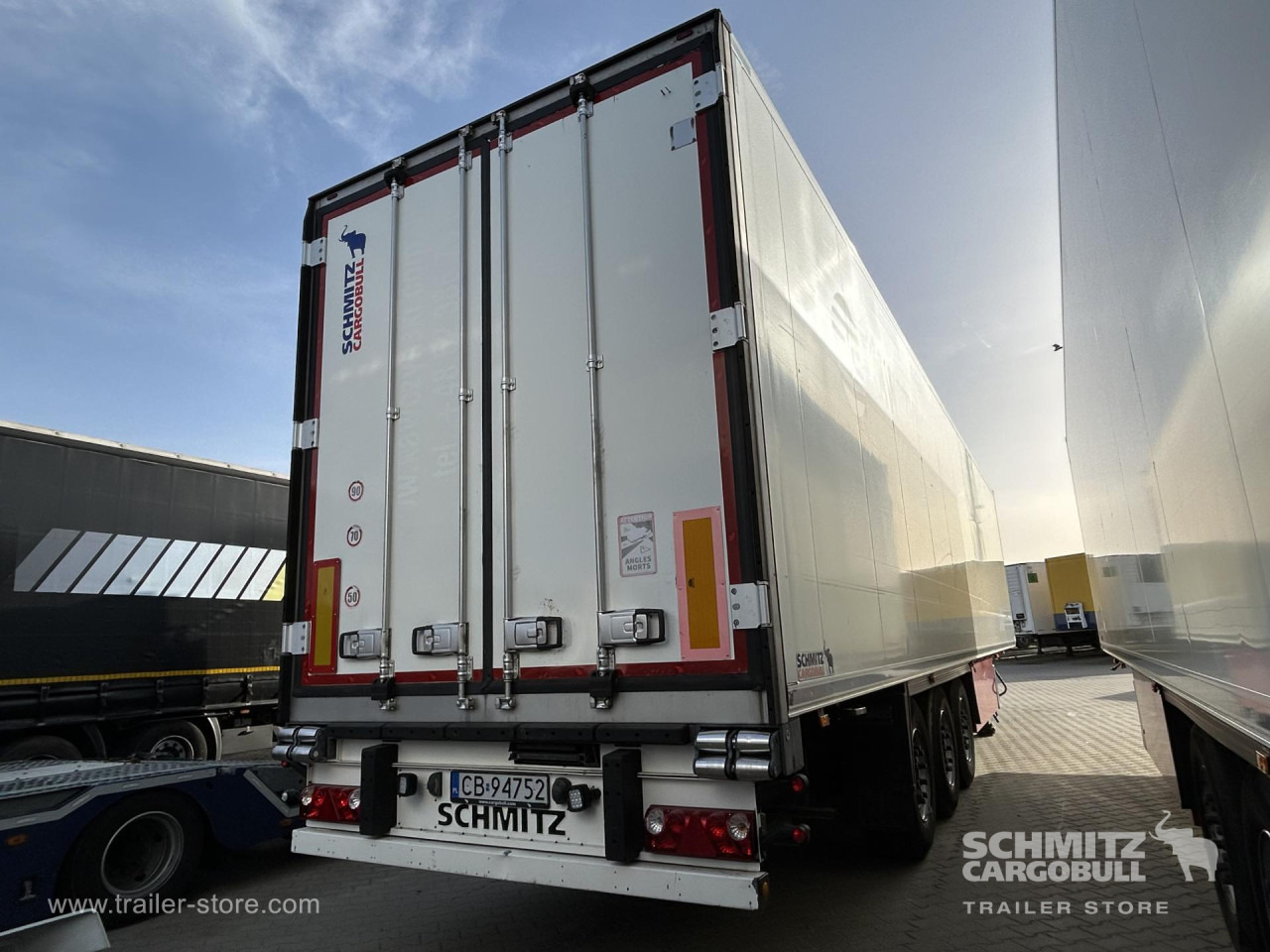 SCHMITZ Reefer Standard - Izotermický návěs: obrázek 5 SCHMITZ Reefer Standard - Izotermický návěs: obrázek 5