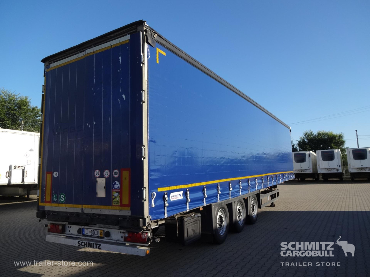 SCHMITZ Curtainsider Mega - Plachtový návěs: obrázek 1 SCHMITZ Curtainsider Mega - Plachtový návěs: obrázek 1