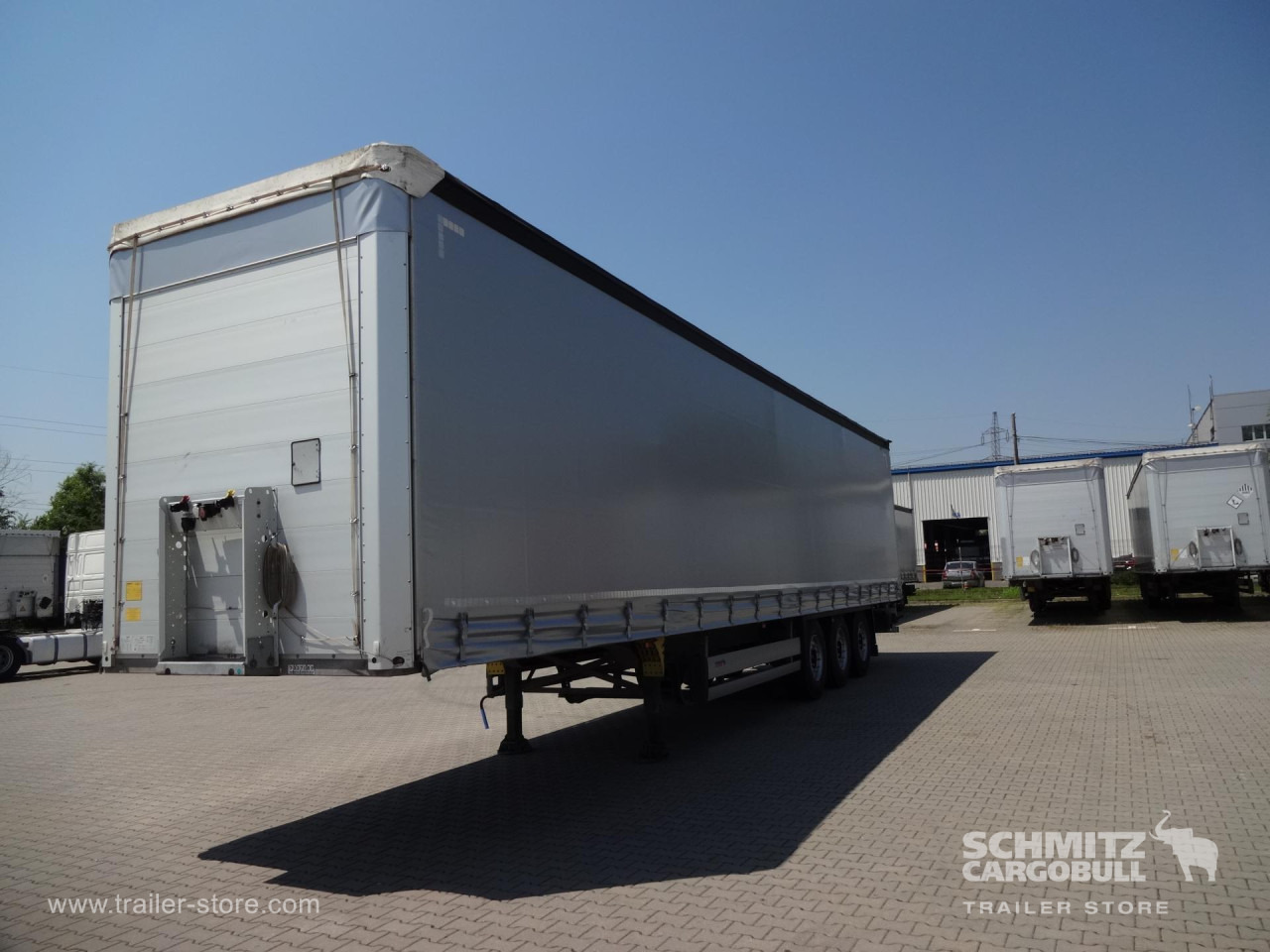 SCHMITZ Curtainsider Standard - Plachtový návěs: obrázek 5 SCHMITZ Curtainsider Standard - Plachtový návěs: obrázek 5