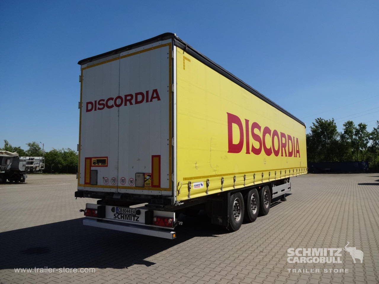 SCHMITZ Curtainsider Standard - Plachtový návěs: obrázek 4 SCHMITZ Curtainsider Standard - Plachtový návěs: obrázek 4