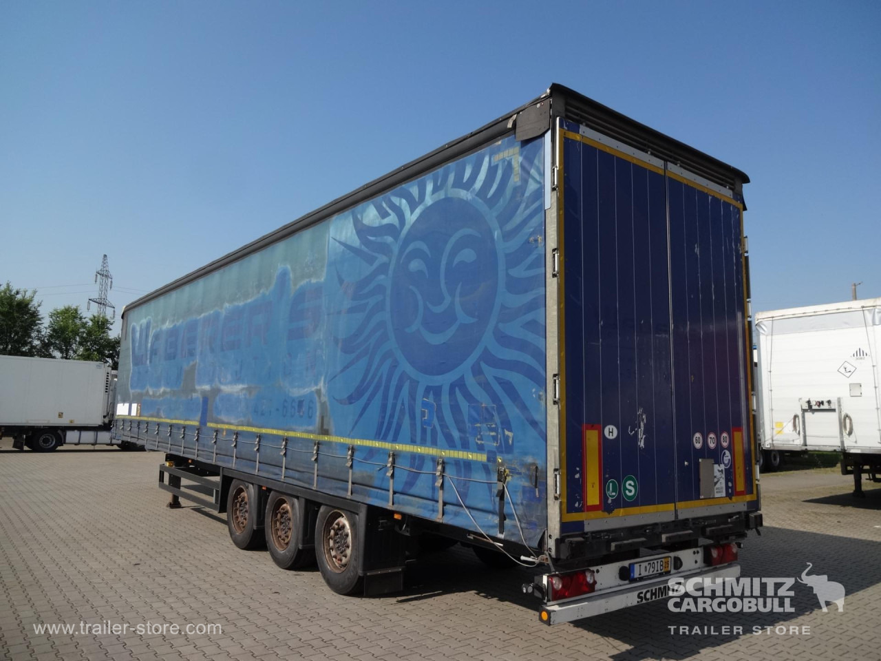 SCHMITZ Curtainsider Varios - Plachtový návěs: obrázek 4 SCHMITZ Curtainsider Varios - Plachtový návěs: obrázek 4