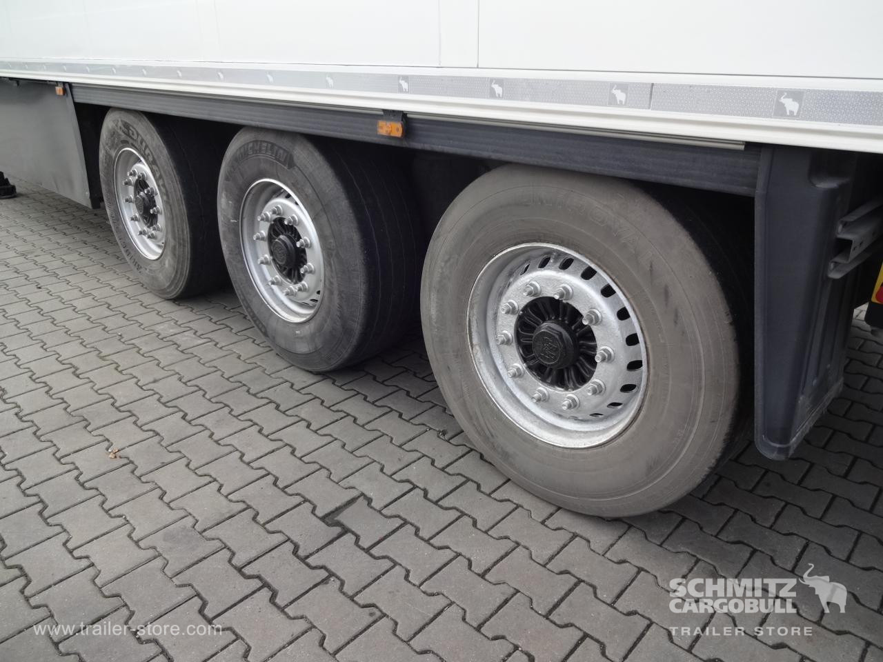 SCHMITZ Reefer Standard Double deck - Izotermický návěs: obrázek 4 SCHMITZ Reefer Standard Double deck - Izotermický návěs: obrázek 4