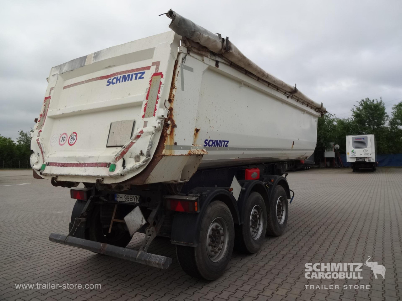 SCHMITZ Tipper Steel half pipe body 28m³ - Sklápěcí návěs: obrázek 3 SCHMITZ Tipper Steel half pipe body 28m³ - Sklápěcí návěs: obrázek 3