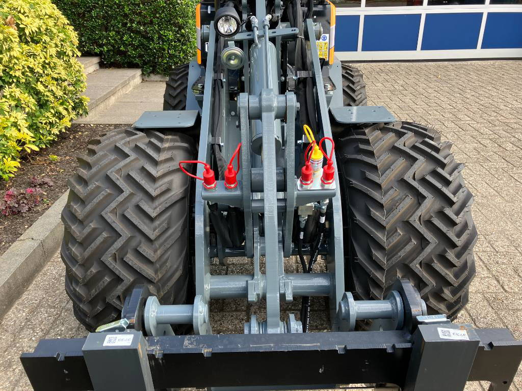 Giant Giant G 1500 Xtra - Kolový nakladač: obrázek 5 Giant Giant G 1500 Xtra - Kolový nakladač: obrázek 5