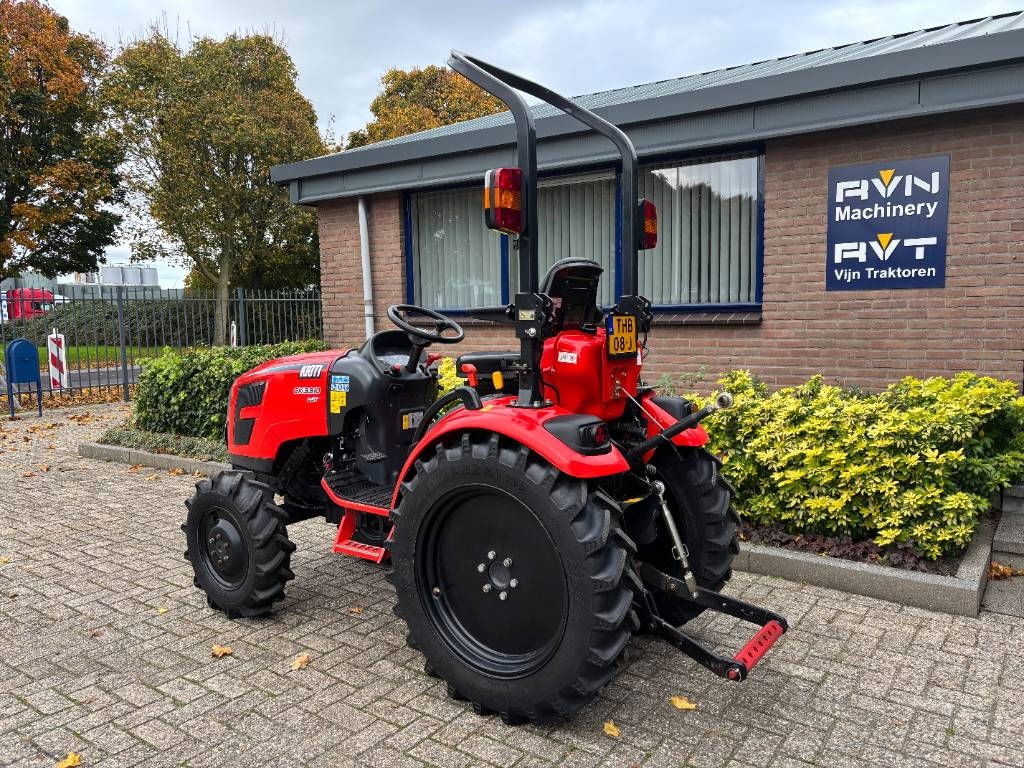 Kioti CK 3310 HST - Malotraktor: obrázek 3 Kioti CK 3310 HST - Malotraktor: obrázek 3