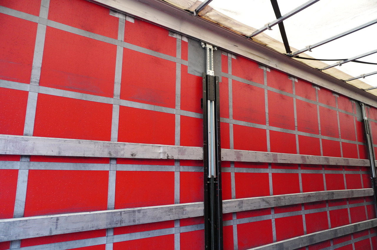 S posuvnou podlahou návěs FLIEGL SDS 01 Coilmulde semi-trailer: obrázek 11