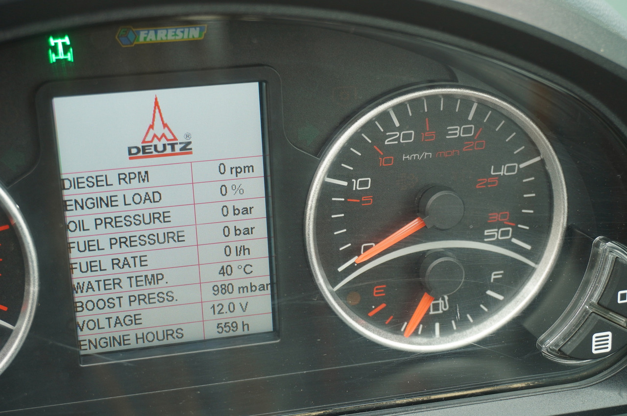 Faresin 730C Classic 55 / NEW / 550 MTH!!! / reach 7 m / joystick - Teleskopický kolový nakladač: obrázek 2 Faresin 730C Classic 55 / NEW / 550 MTH!!! / reach 7 m / joystick - Teleskopický kolový nakladač: obrázek 2