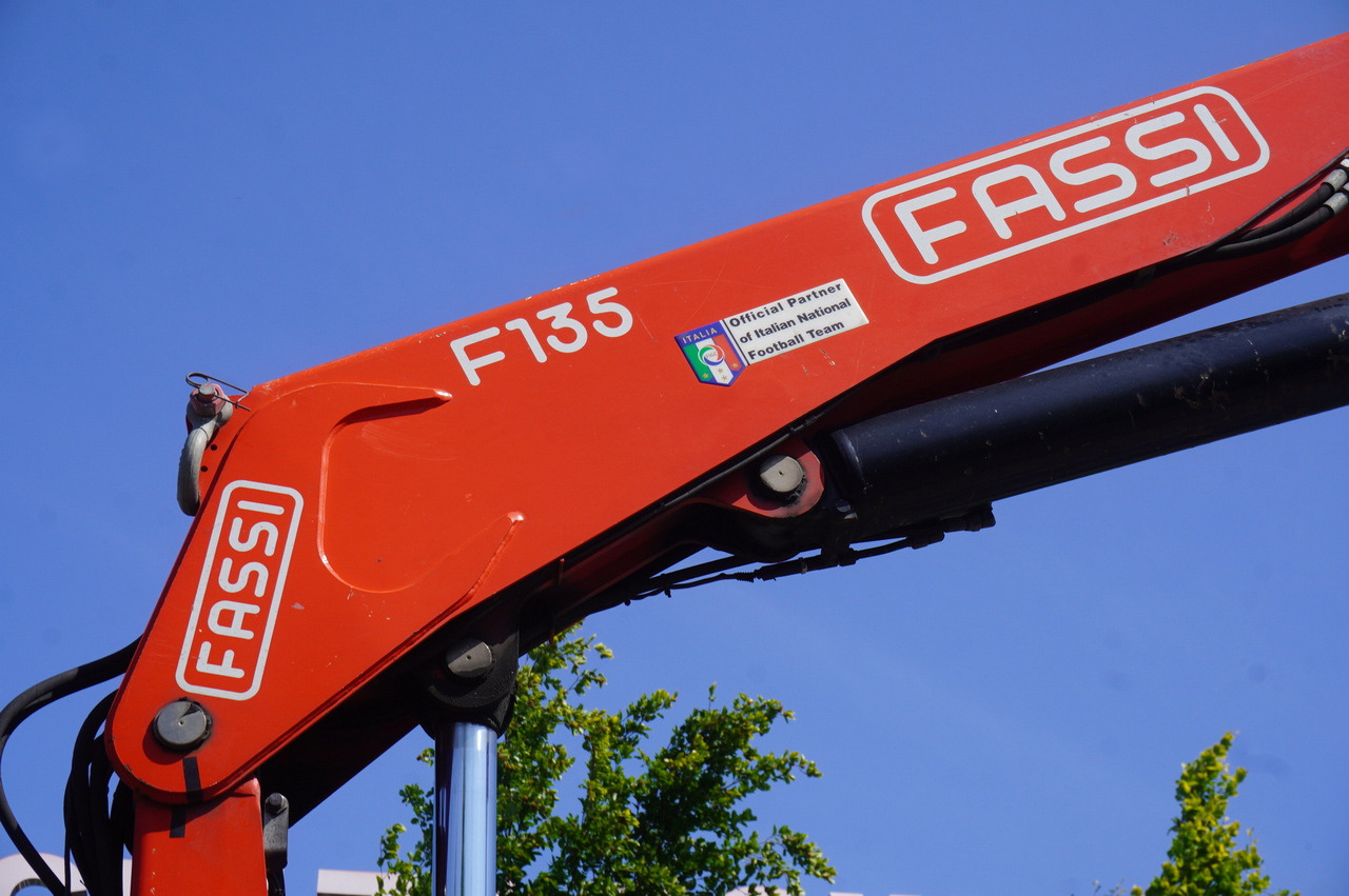 Auto s hydraulickou rukou IVECO EUROCARGO 190-280L / FASSI F135A / 8 M / Lift cap. 5580 kg: obrázek 8