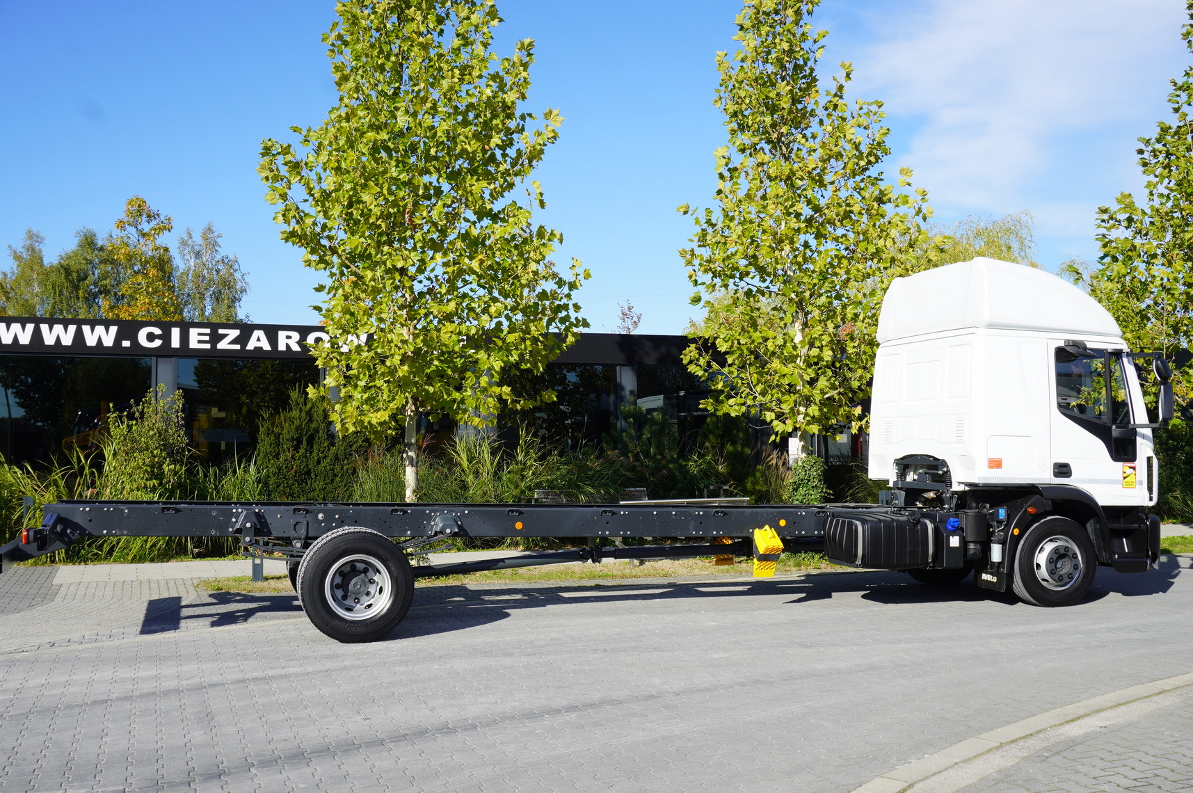 IVECO Eurocargo 140e19 4×2 E6 Glob / ADR / frame 8,1m - Podvozek s kabinou: obrázek 3 IVECO Eurocargo 140e19 4×2 E6 Glob / ADR / frame 8,1m - Podvozek s kabinou: obrázek 3