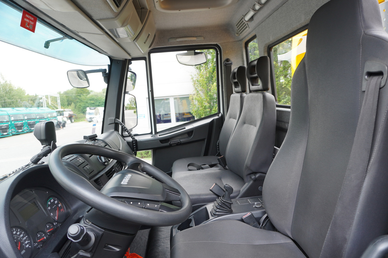 Odtahovka IVECO Eurocargo 160-210 / 75,000 km! / OMARS lowered tow truck platform / Fork: obrázek 24