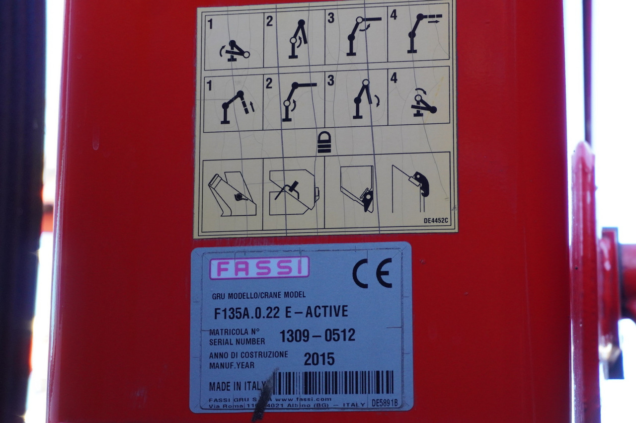 Nákladní automobil valníkový/ Plošinový, Auto s hydraulickou rukou IVECO Stralis 310 E6 / NEW 3-sided tipper / Fassi F135 crane with remote control: obrázek 26