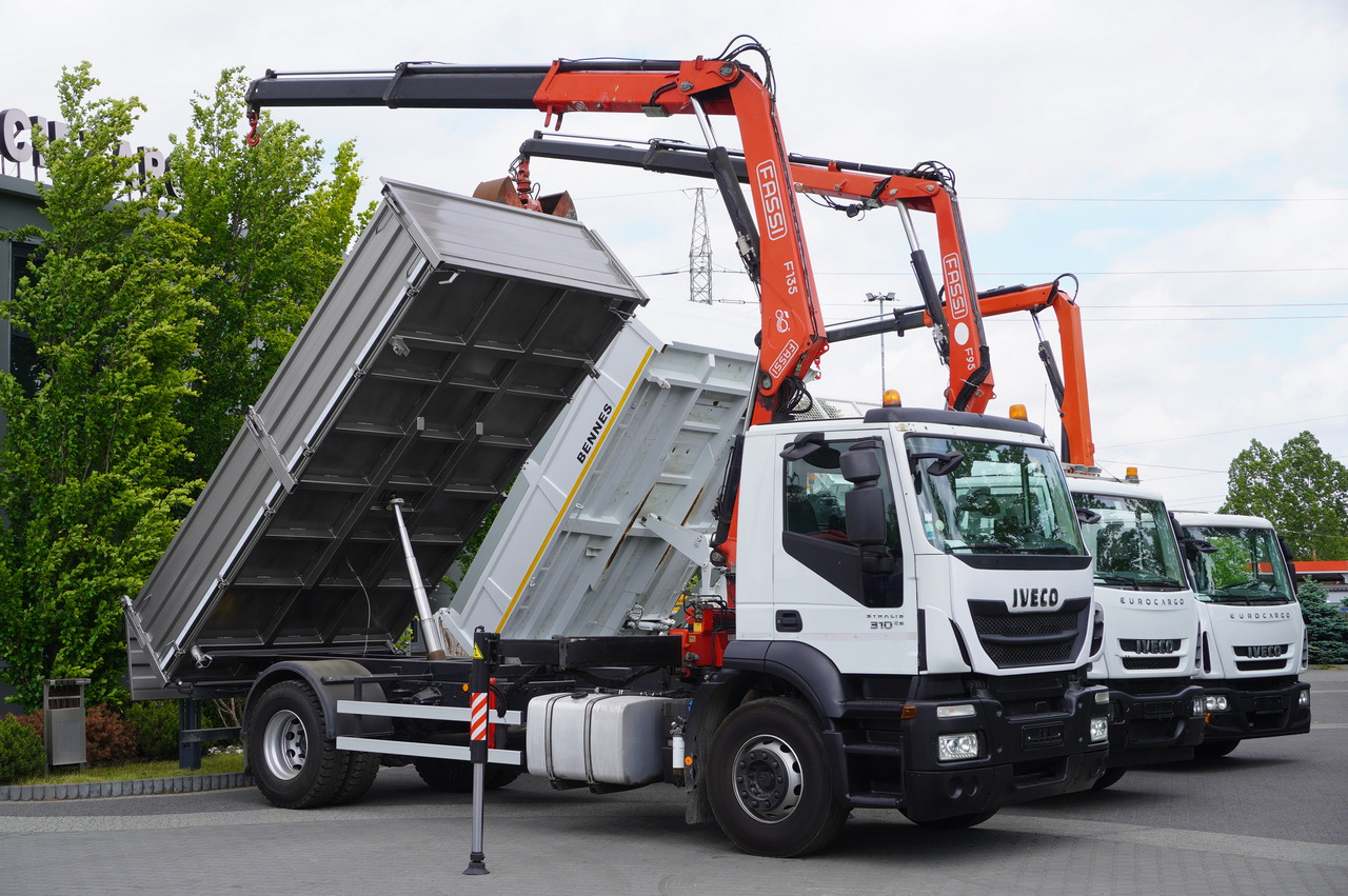 IVECO Stralis 310 E6 / NEW 3-sided tipper / Fassi F135 crane with remote control - Nákladní automobil valníkový/ Plošinový, Auto s hydraulickou rukou: obrázek 2 IVECO Stralis 310 E6 / NEW 3-sided tipper / Fassi F135 crane with remote control - Nákladní automobil valníkový/ Plošinový, Auto s hydraulickou rukou: obrázek 2