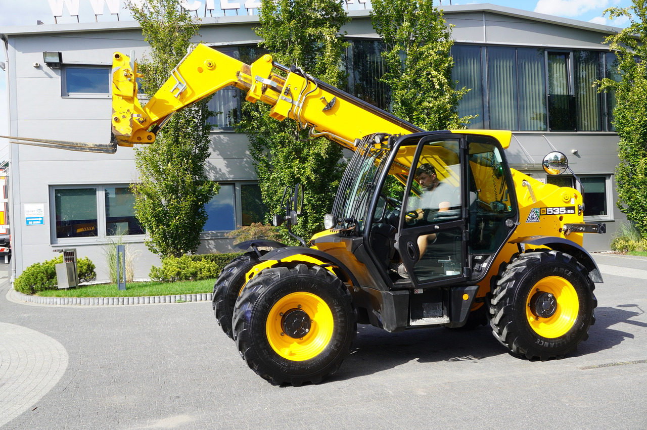 JCB 535-95 / 3.5 T / range 9.5 m / 700 MTH!! - Teleskopický kolový nakladač: obrázek 5 JCB 535-95 / 3.5 T / range 9.5 m / 700 MTH!! - Teleskopický kolový nakladač: obrázek 5