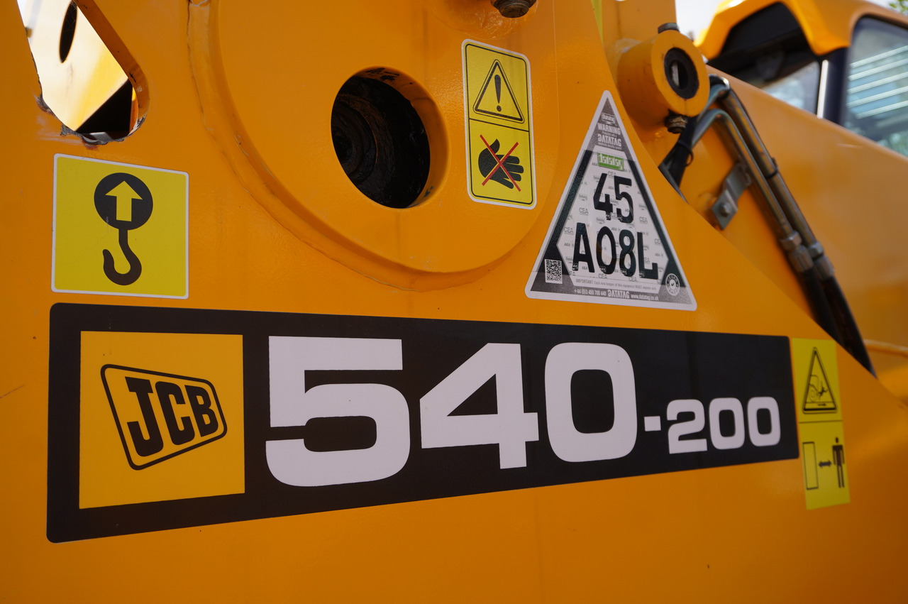 JCB 540-200 Telescopic Loader / 20 m reach / joystick / 2 units - Teleskopický kolový nakladač: obrázek 5 JCB 540-200 Telescopic Loader / 20 m reach / joystick / 2 units - Teleskopický kolový nakladač: obrázek 5