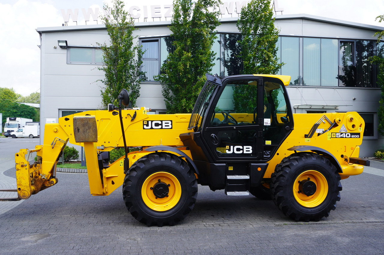 JCB 540-200 Telescopic Loader / 20 m reach / joystick - Teleskopický kolový nakladač: obrázek 3 JCB 540-200 Telescopic Loader / 20 m reach / joystick - Teleskopický kolový nakladač: obrázek 3