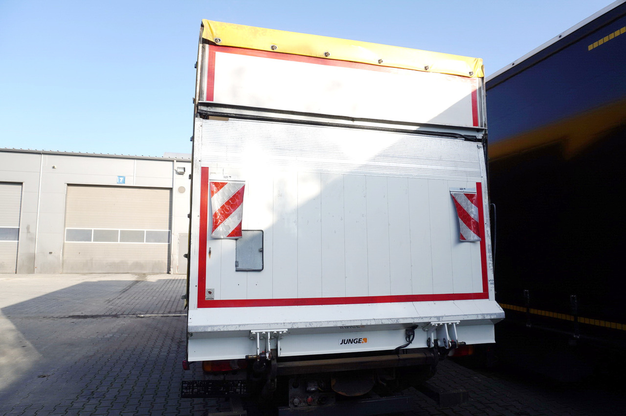 JUNGE Body Tarpaulin JUNGE / 18 Europallets / 2015 - Plachtová nástavba: obrázek 5 JUNGE Body Tarpaulin JUNGE / 18 Europallets / 2015 - Plachtová nástavba: obrázek 5