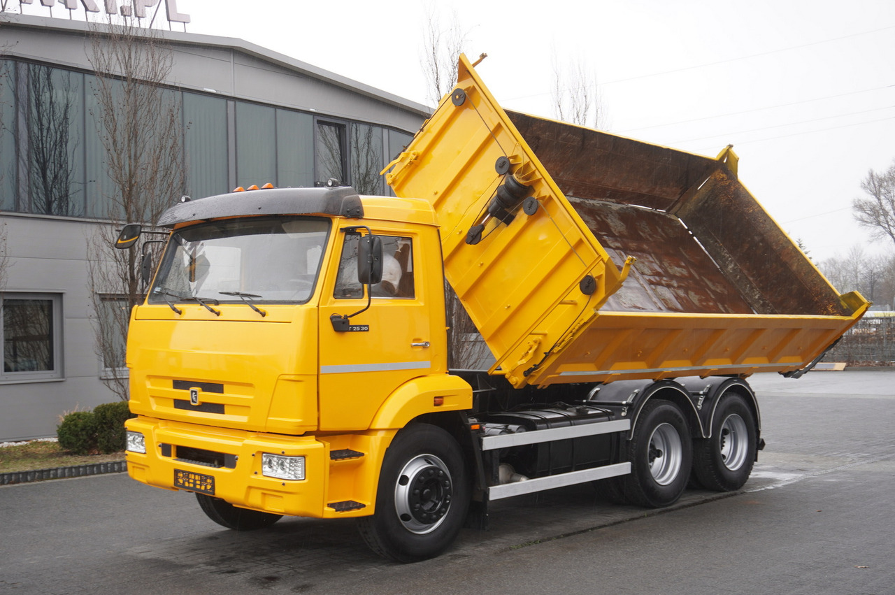 KAMAZ T2530 E5 6×4 / 3-sided tipper - Sklápěč, Auto s hydraulickou rukou: obrázek 2 KAMAZ T2530 E5 6×4 / 3-sided tipper - Sklápěč, Auto s hydraulickou rukou: obrázek 2