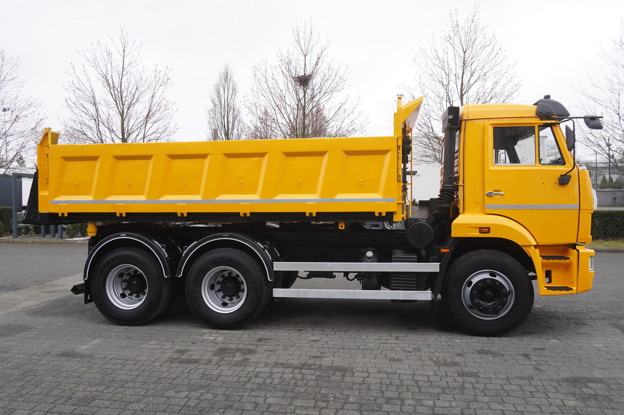 Sklápěč, Auto s hydraulickou rukou KAMAZ T2530 E5 6×4 / 3-sided tipper: obrázek 10